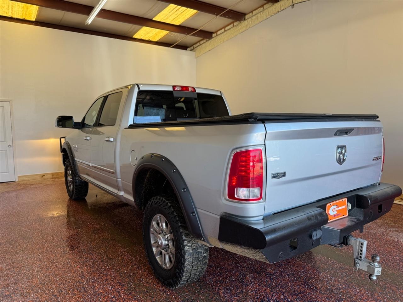 RAM 2500 4WD Crew Cab 149" Laramie 2016