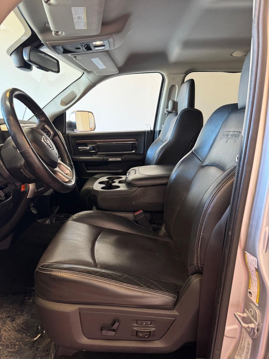 RAM 2500 4WD Crew Cab 149" Laramie 2016