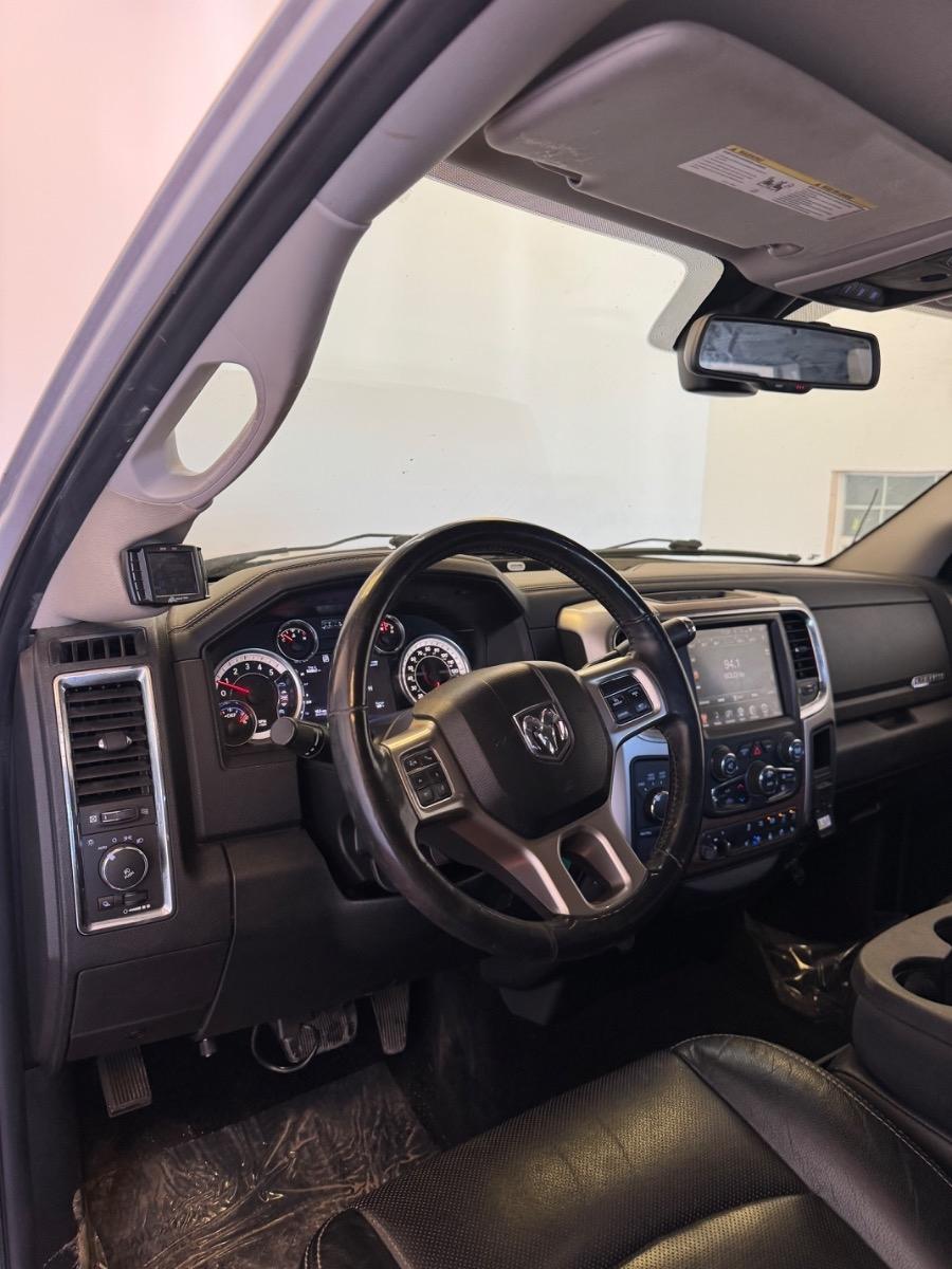 RAM 2500 4WD Crew Cab 149" Laramie 2016