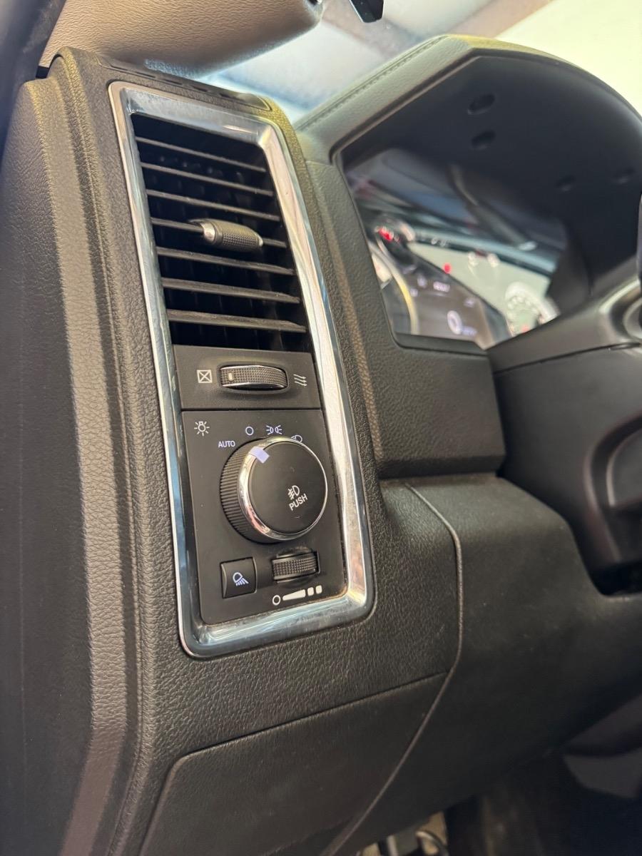 RAM 2500 4WD Crew Cab 149" Laramie 2016