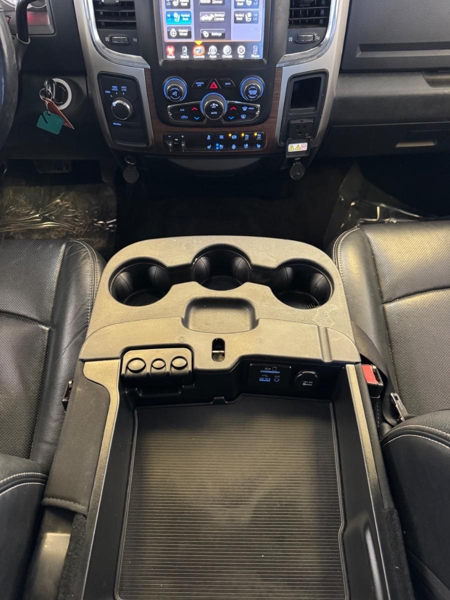 RAM 2500 4WD Crew Cab 149" Laramie 2016