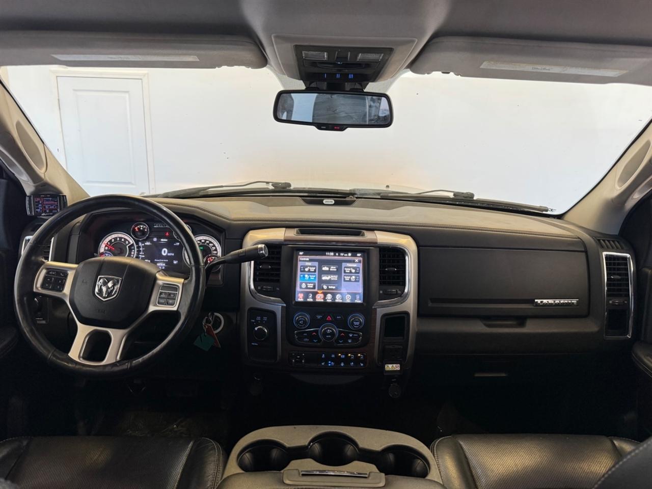 RAM 2500 4WD Crew Cab 149" Laramie 2016