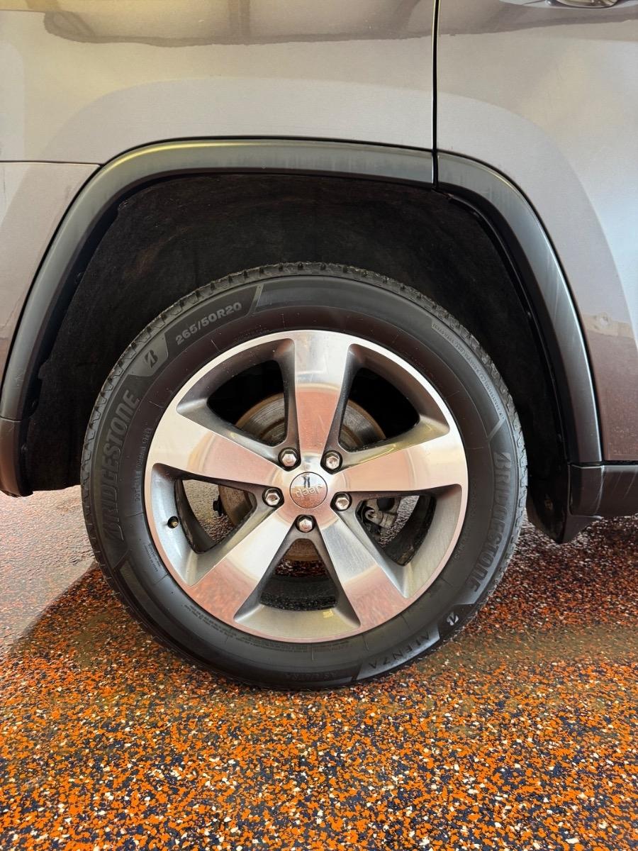 Jeep Grand Cherokee RWD 4dr Limited 2015