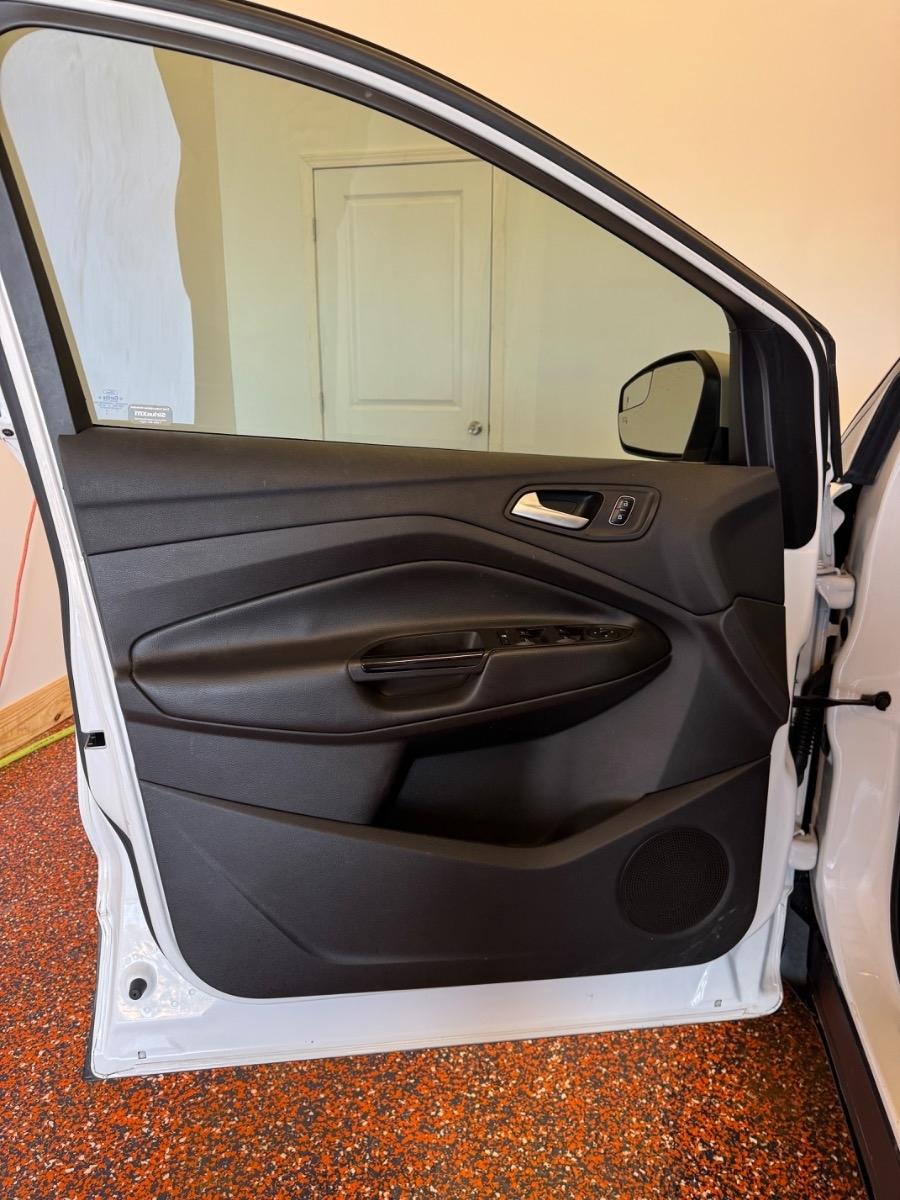 Ford Escape SEL FWD 2018