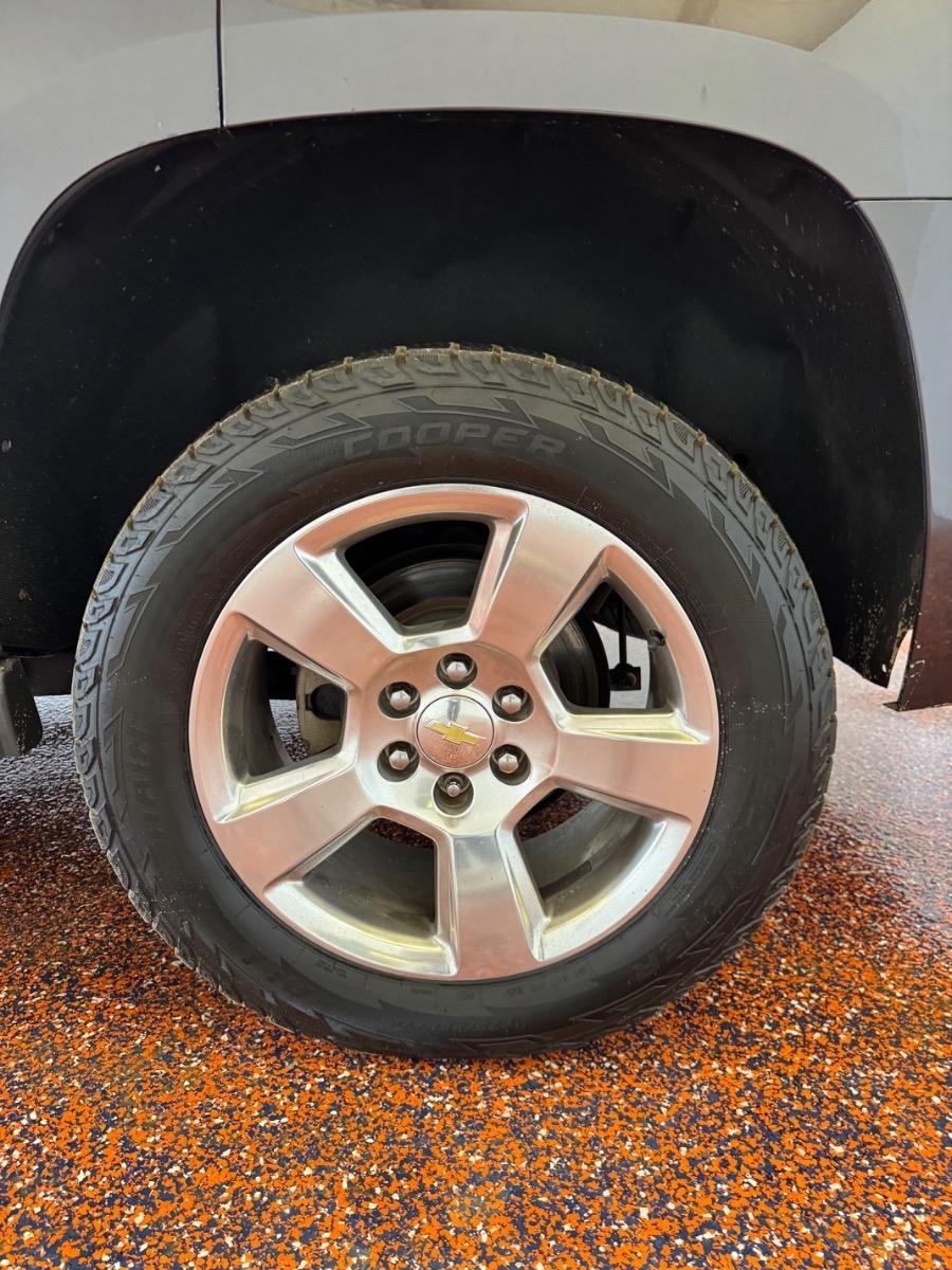 Chevrolet Tahoe 2WD 4dr LT 2015