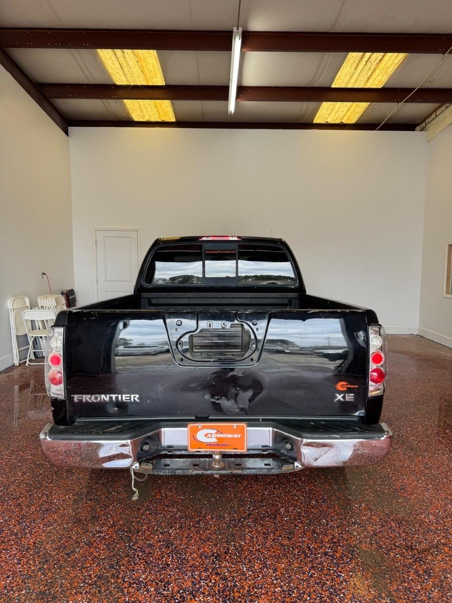 Nissan Frontier 2WD King Cab Auto XE 2007