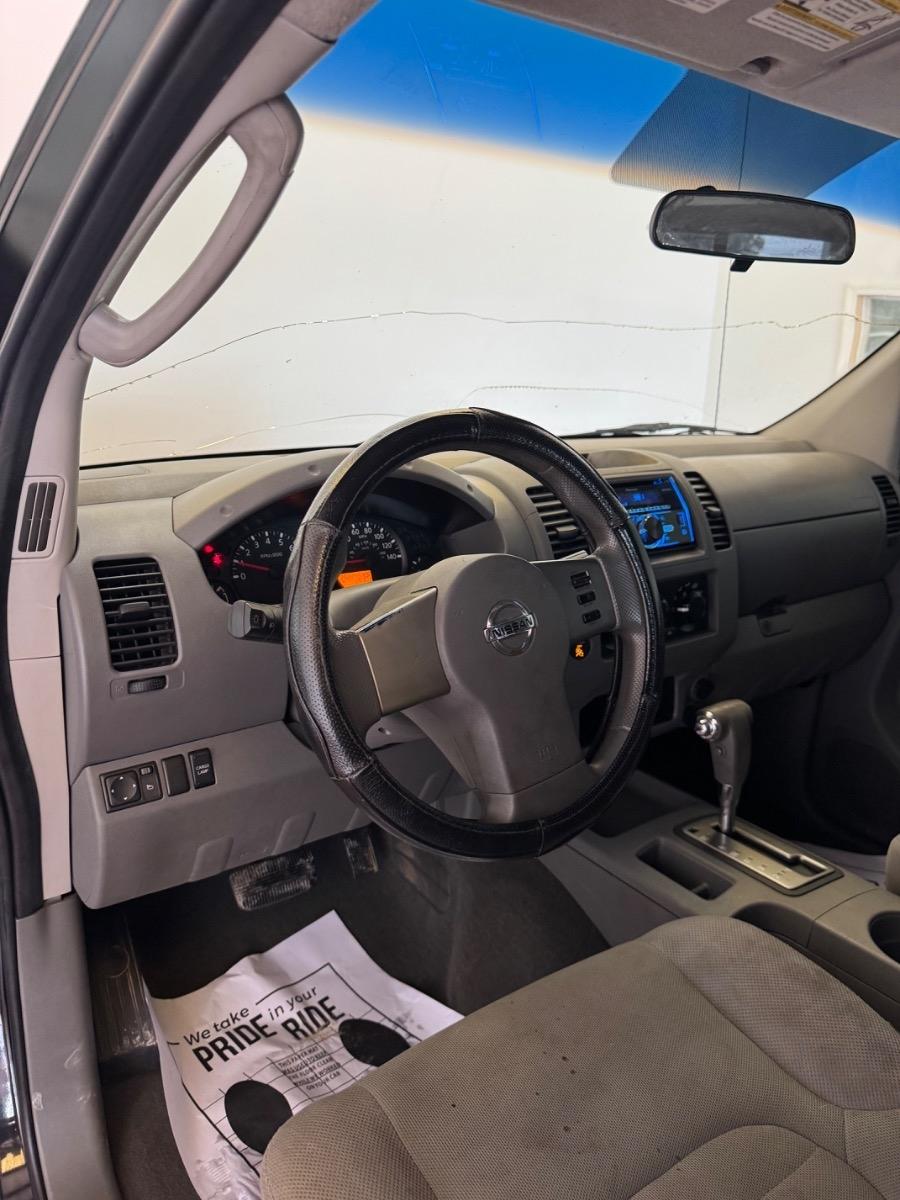 Nissan Frontier 2WD King Cab Auto XE 2007