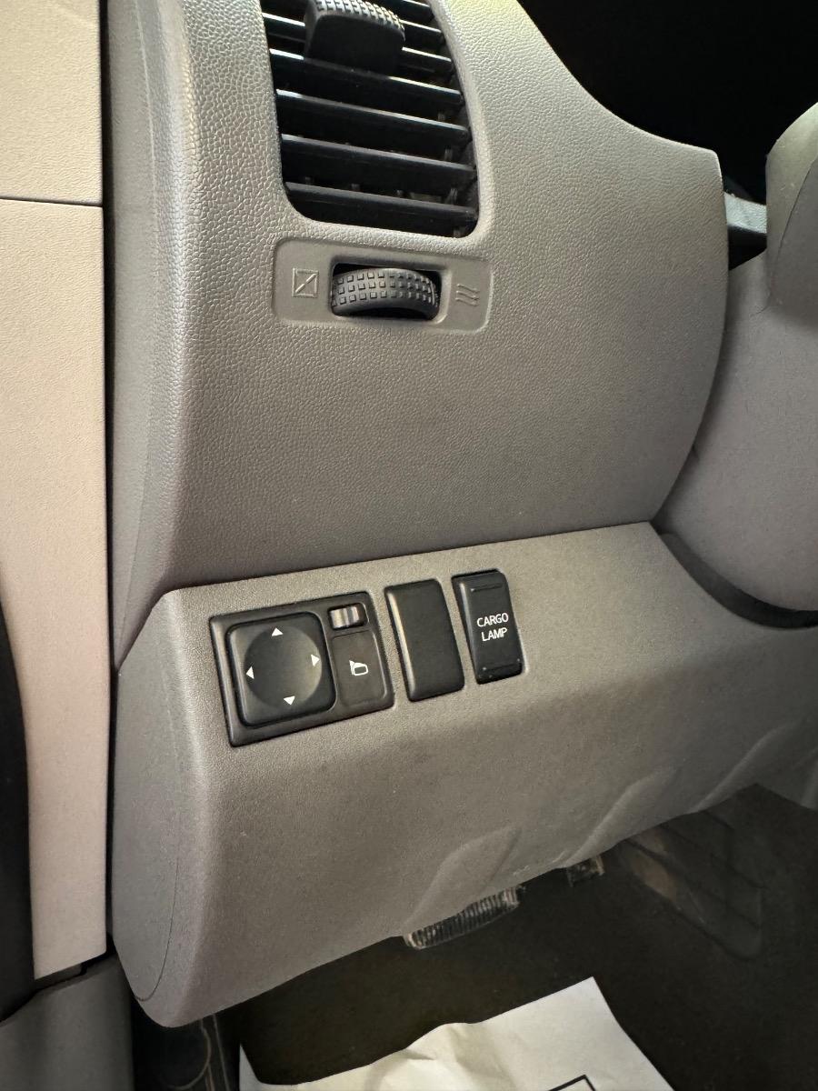 Nissan Frontier 2WD King Cab Auto XE 2007