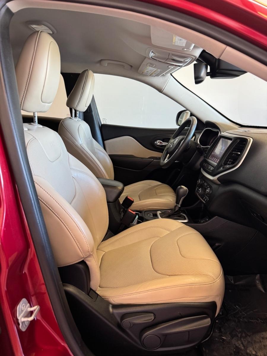 Jeep Cherokee FWD 4dr Limited 2015