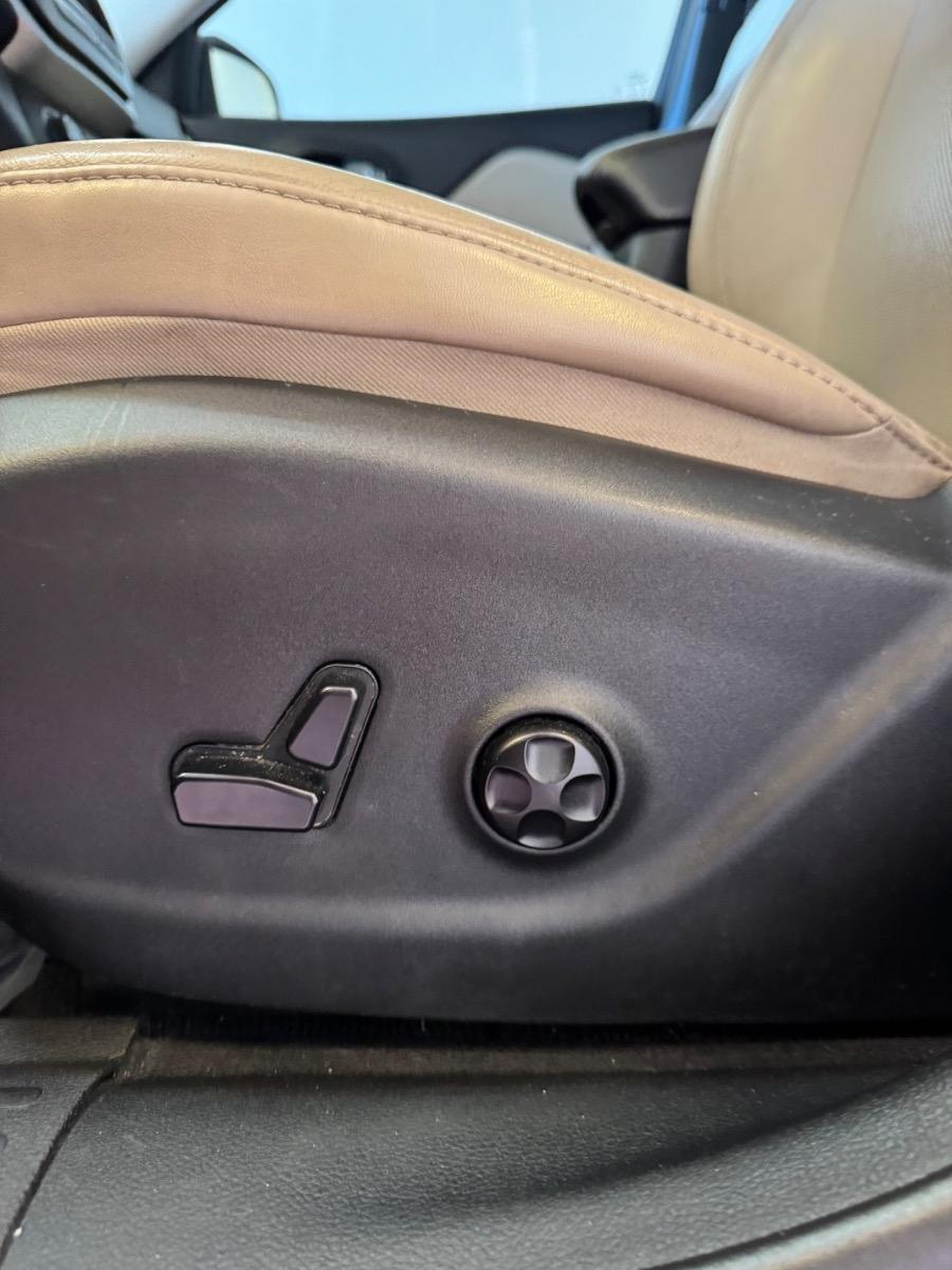 Jeep Cherokee FWD 4dr Limited 2015