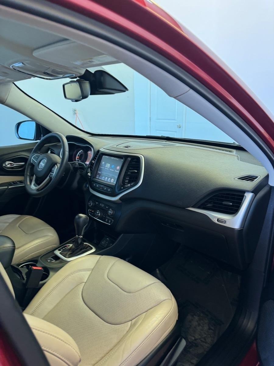 Jeep Cherokee FWD 4dr Limited 2015