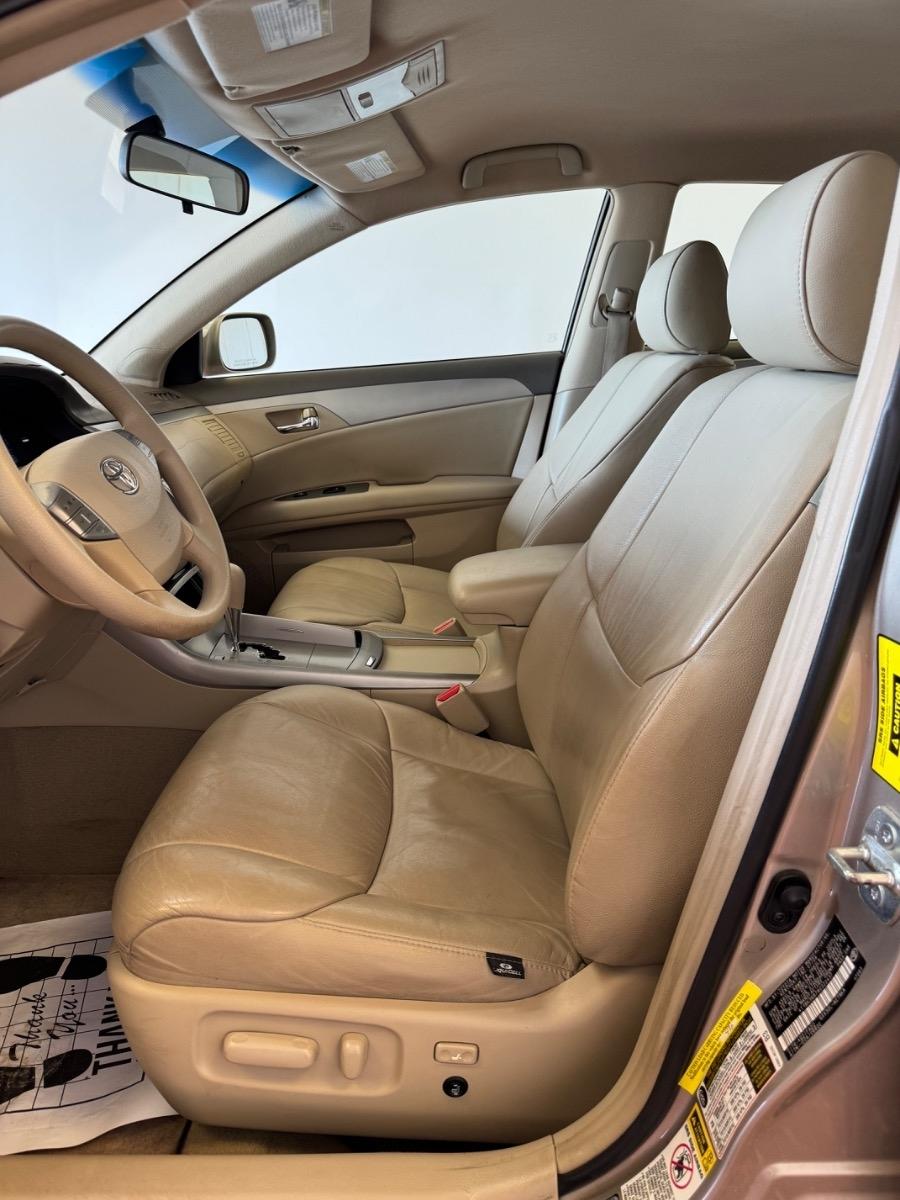 Toyota Avalon 4dr Sdn Touring (Natl) 2008
