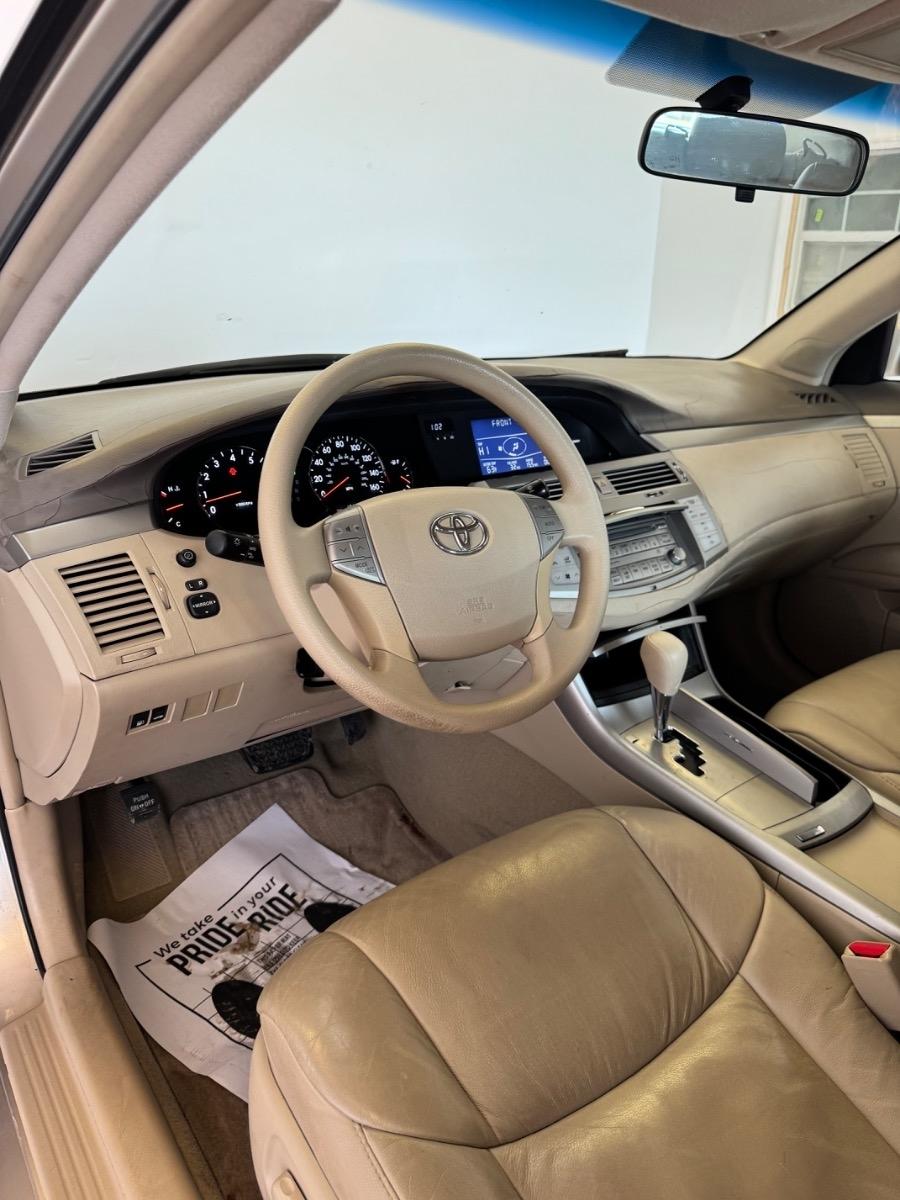 Toyota Avalon 4dr Sdn Touring (Natl) 2008