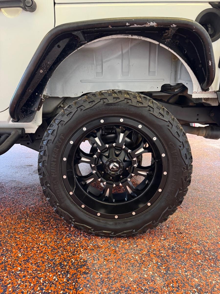 Jeep Wrangler Unlimited 4WD 4dr Sahara 2015