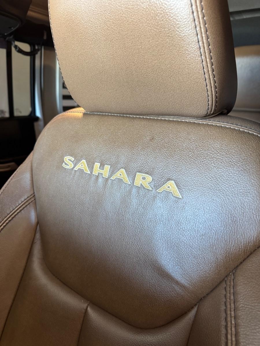 Jeep Wrangler Unlimited 4WD 4dr Sahara 2015