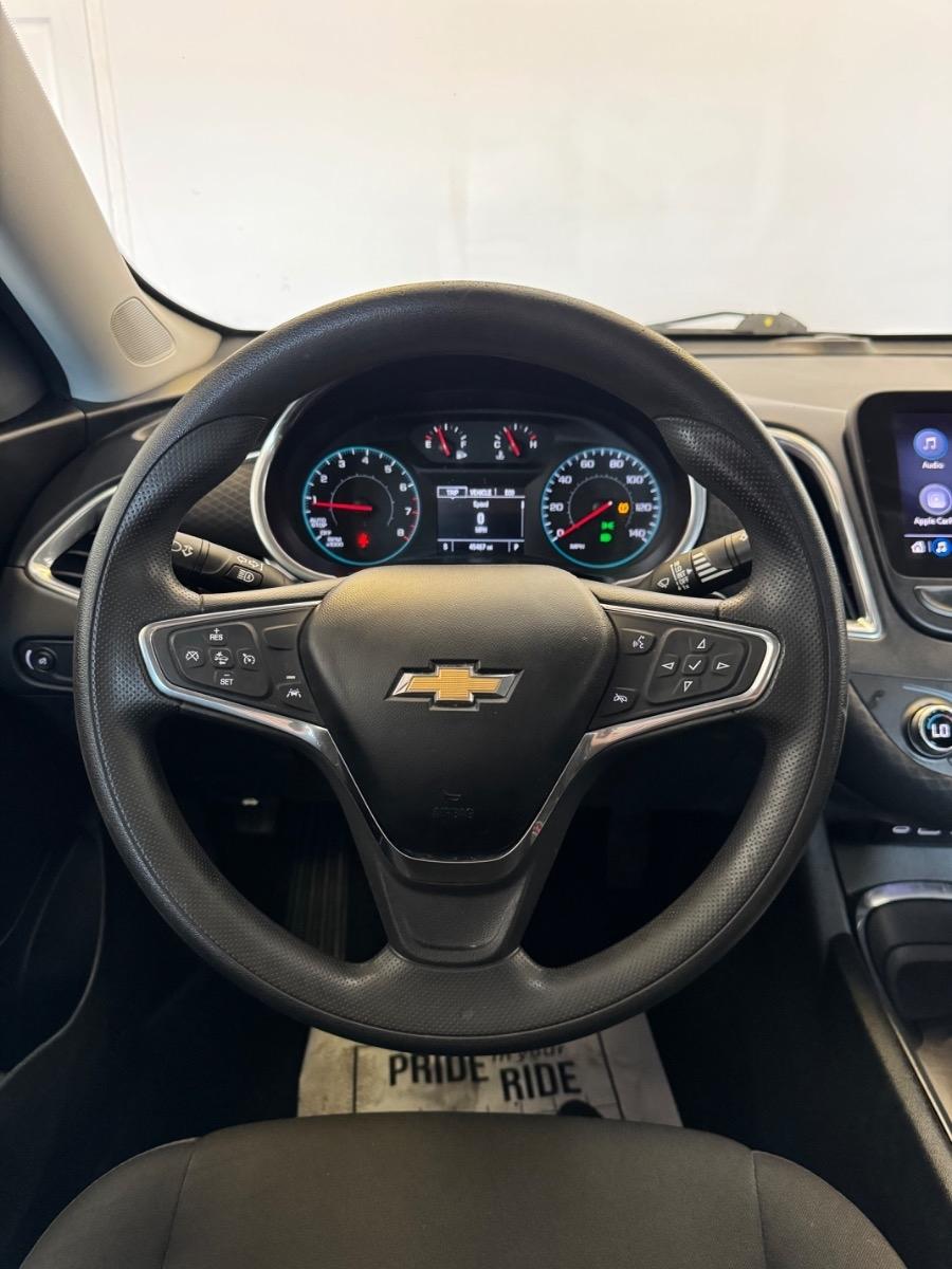 Chevrolet Malibu 4dr Sdn LT 2021