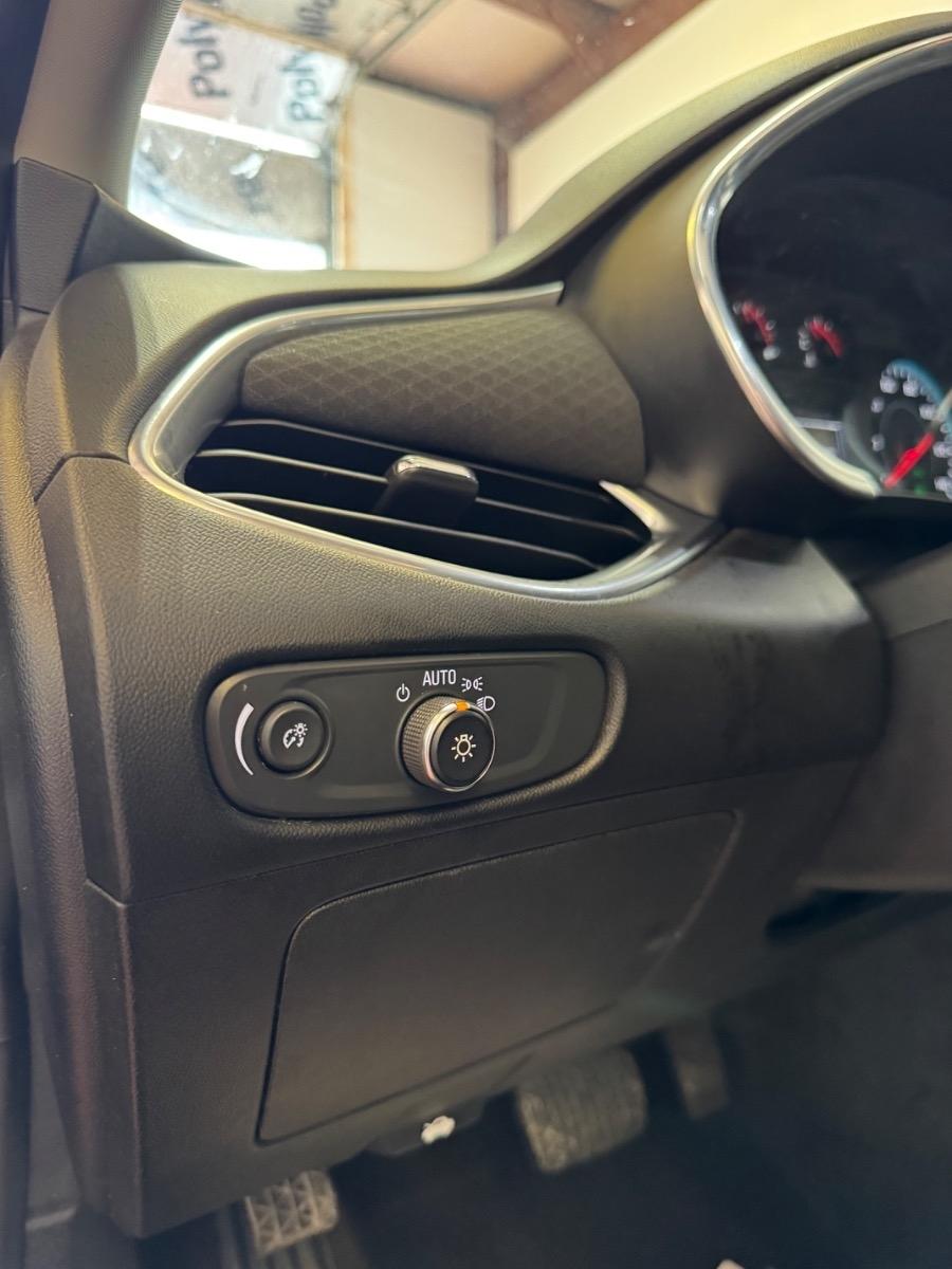 Chevrolet Malibu 4dr Sdn LT 2021