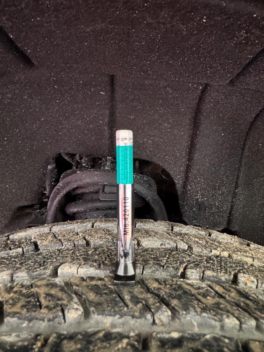 GMC Sierra 1500 4WD Crew Cab 143.5" SLE 2015