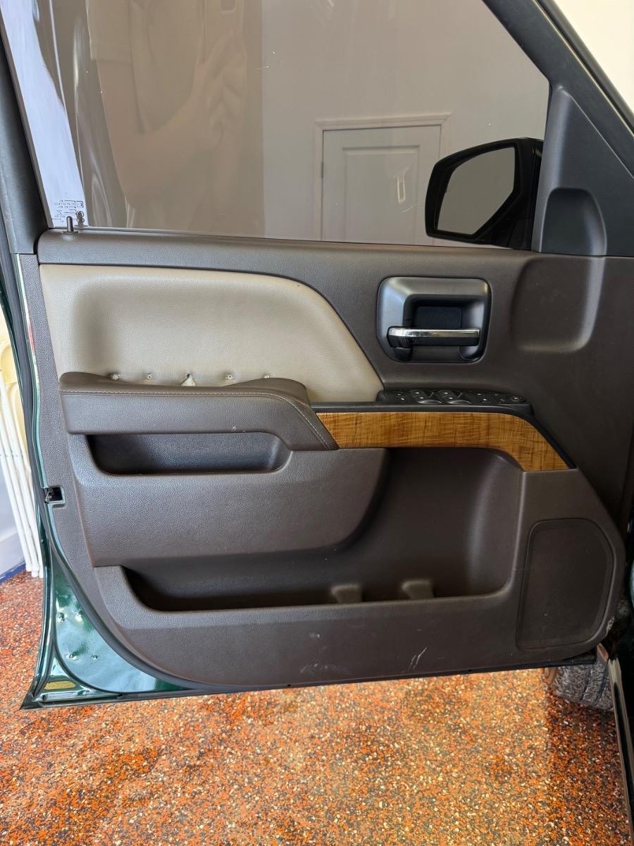 GMC Sierra 1500 4WD Crew Cab 143.5" SLE 2015