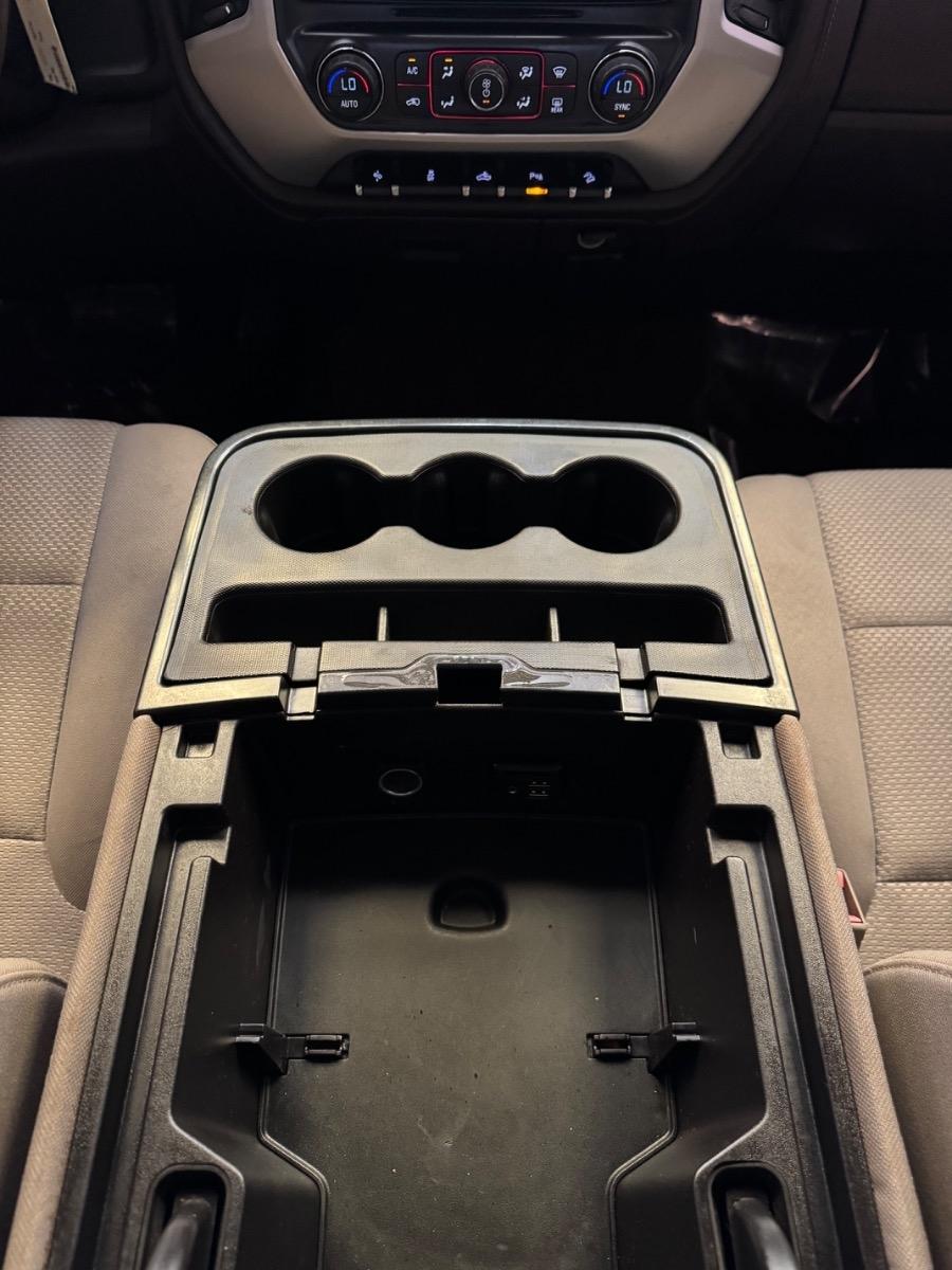 GMC Sierra 1500 4WD Crew Cab 143.5" SLE 2015