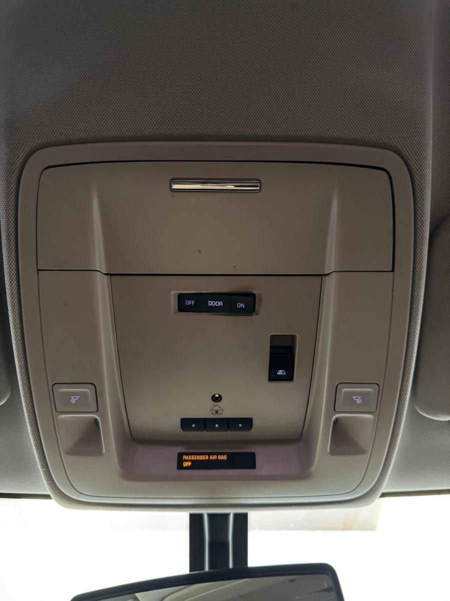 GMC Sierra 1500 4WD Crew Cab 143.5" SLE 2015