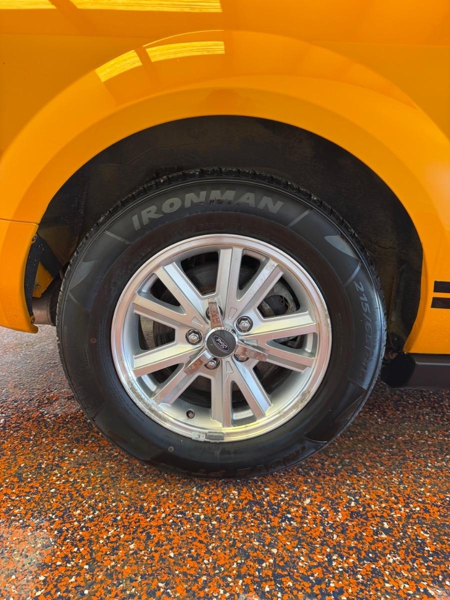 Ford Mustang 2dr Cpe Premium 2007