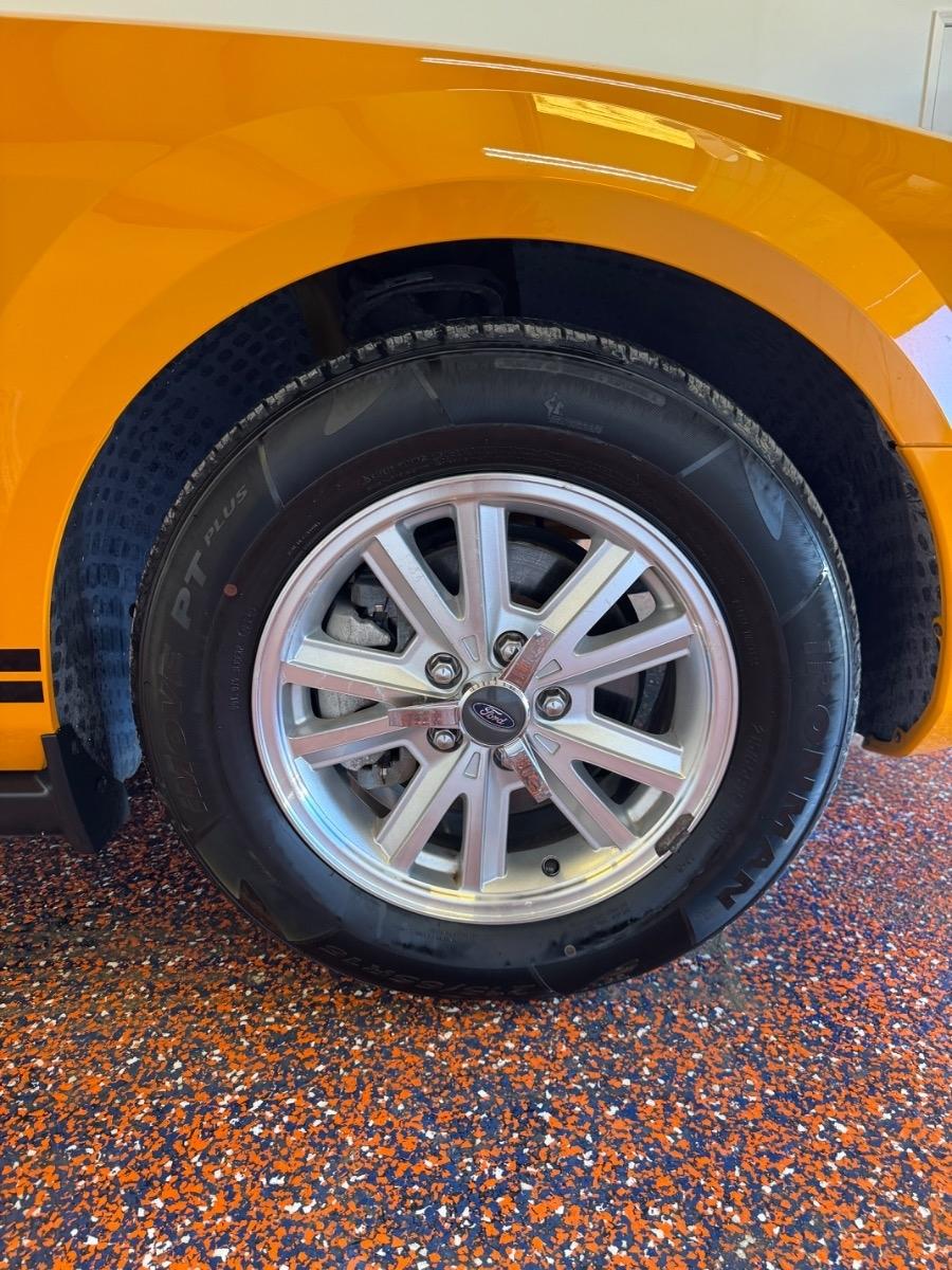 Ford Mustang 2dr Cpe Premium 2007