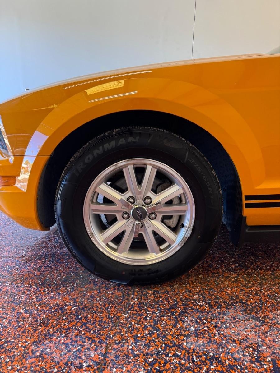 Ford Mustang 2dr Cpe Premium 2007