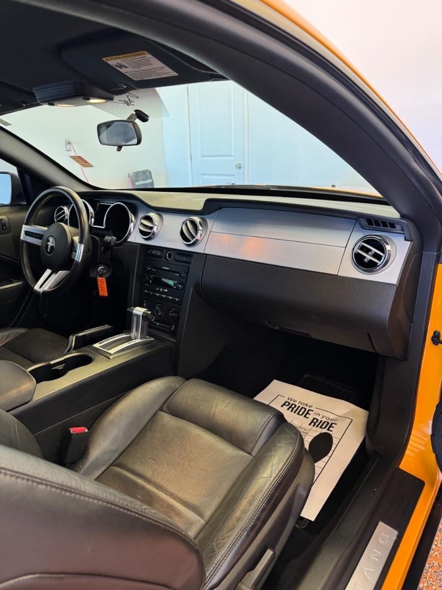 Ford Mustang 2dr Cpe Premium 2007