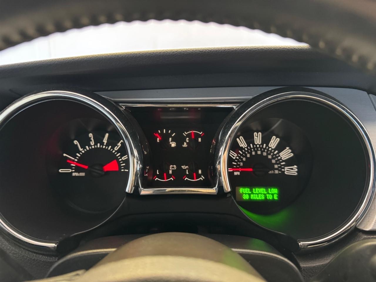 Ford Mustang 2dr Cpe Premium 2007