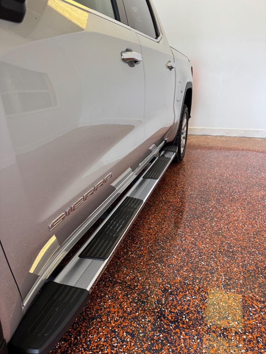 GMC Sierra 1500 4WD Crew Cab 147" SLT 2019