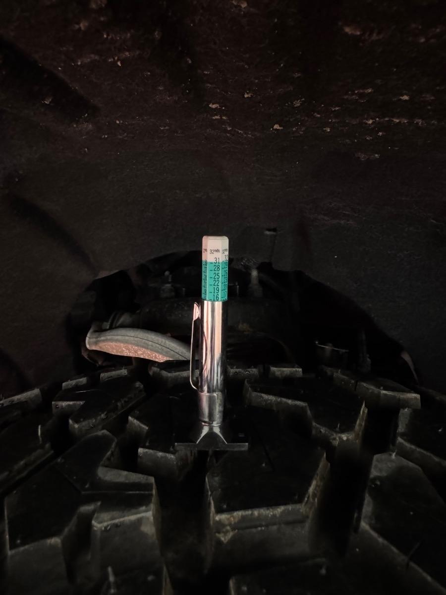 GMC Sierra 1500 4WD Crew Cab 147" SLT 2019