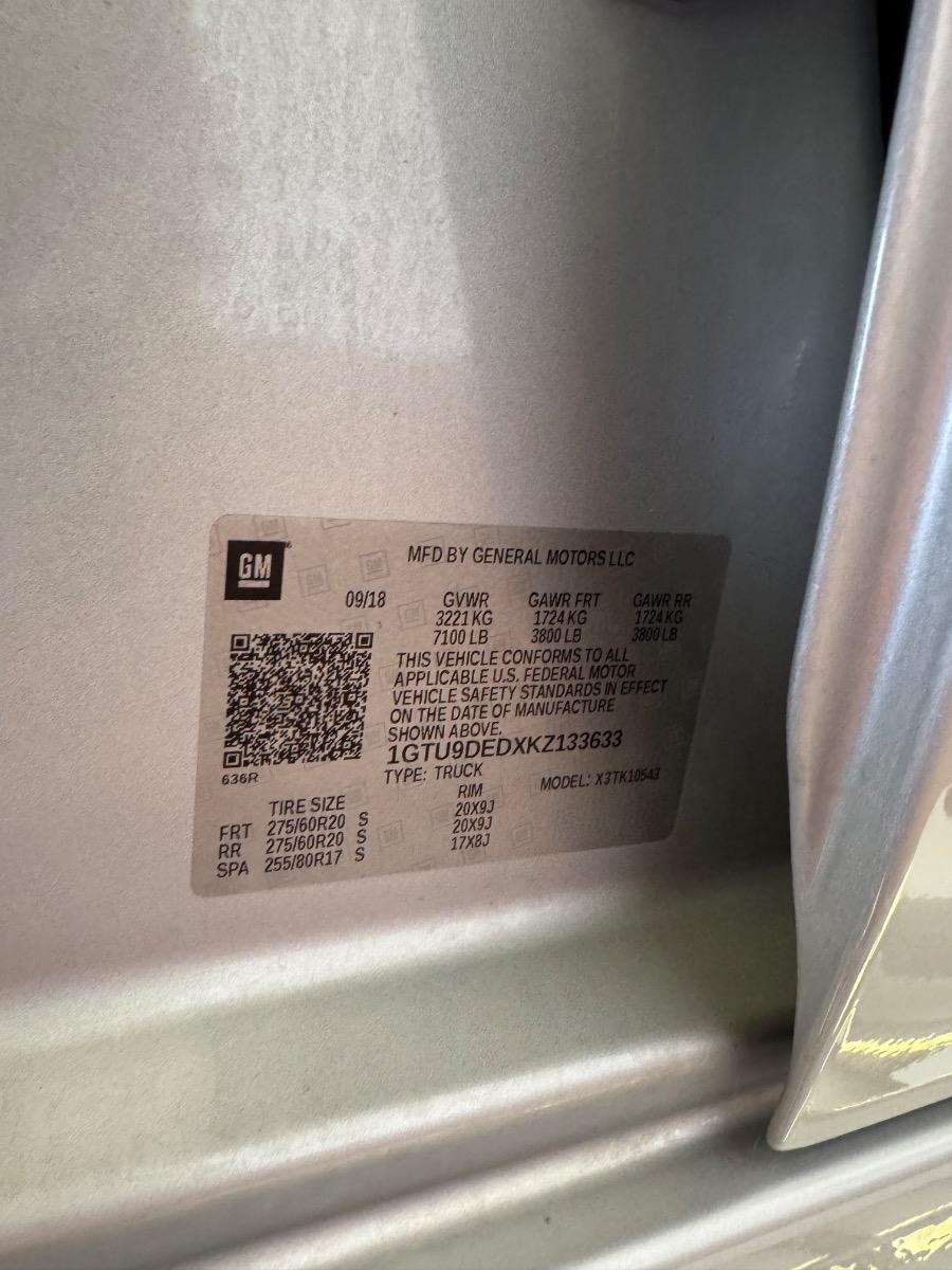 GMC Sierra 1500 4WD Crew Cab 147" SLT 2019