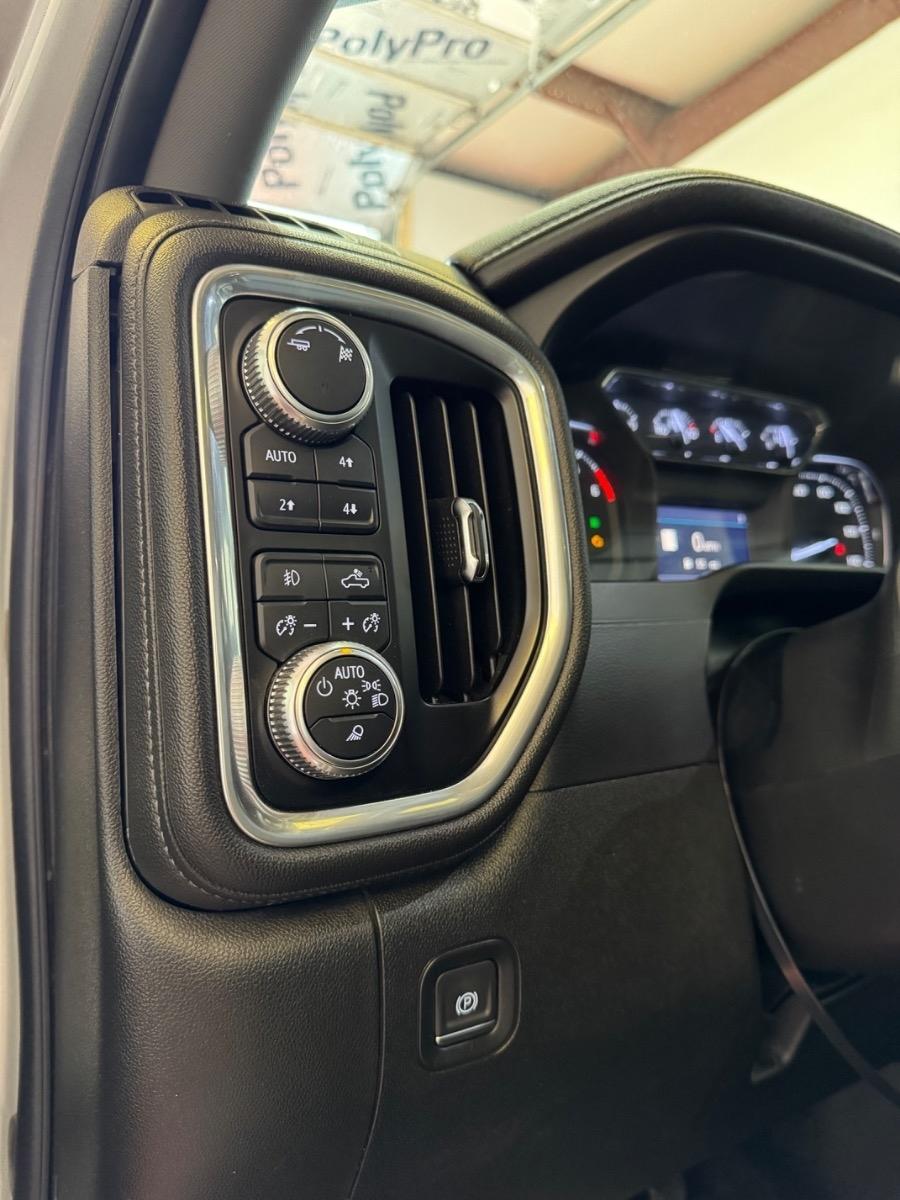 GMC Sierra 1500 4WD Crew Cab 147" SLT 2019