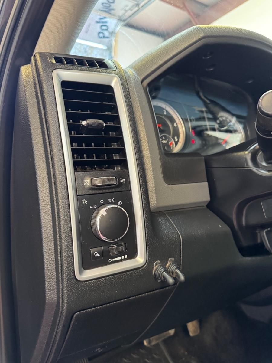 RAM 2500 4WD Crew Cab 149" SLT 2016