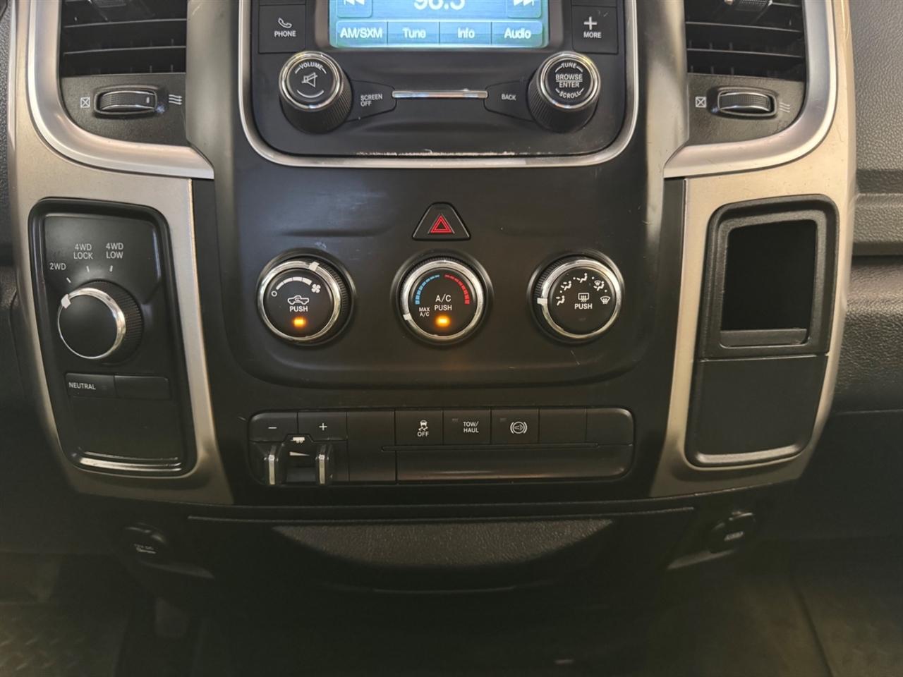 RAM 2500 4WD Crew Cab 149" SLT 2016