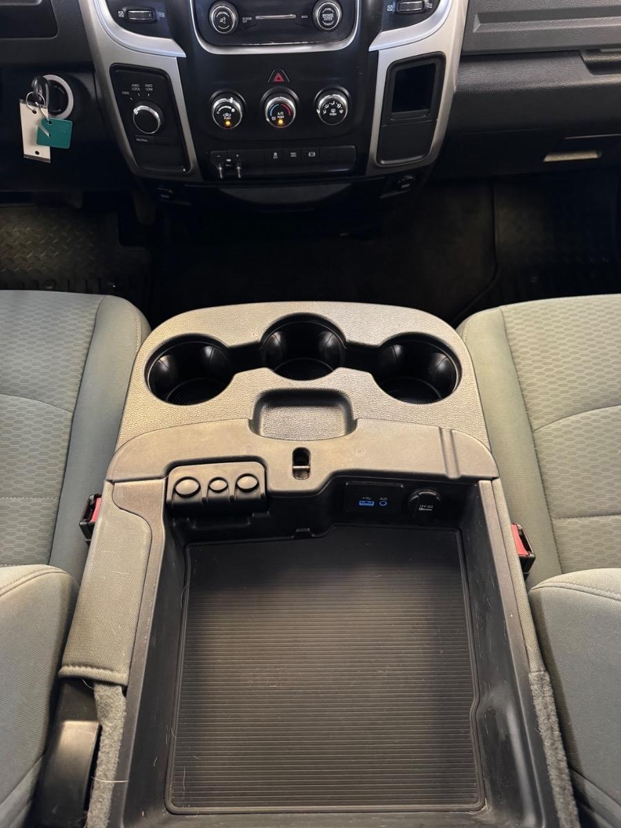 RAM 2500 4WD Crew Cab 149" SLT 2016