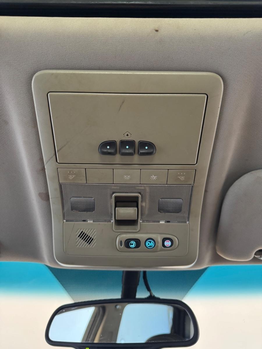 Chevrolet Captiva Sport Fleet FWD 4dr LTZ 2014