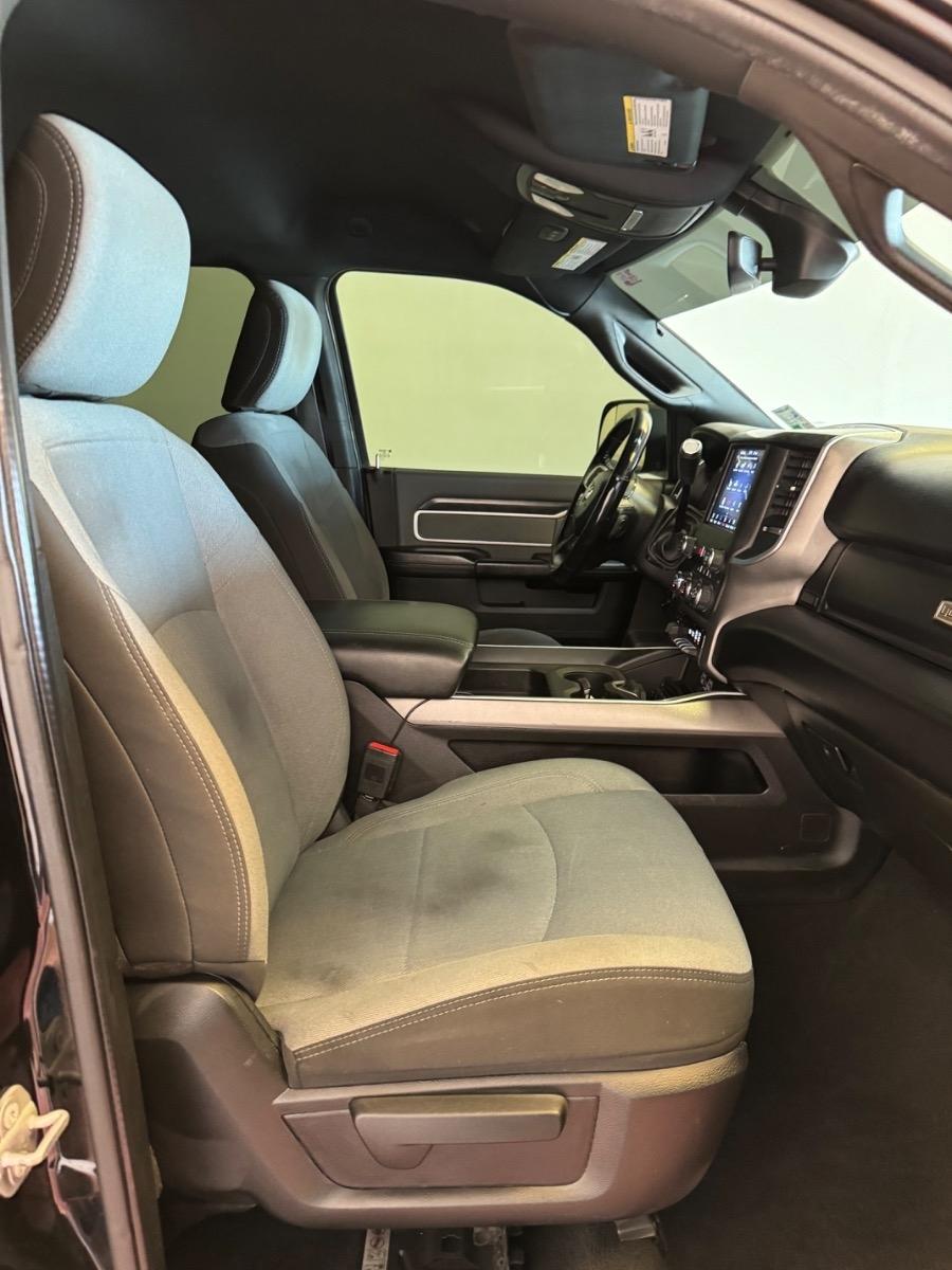 RAM 2500 Lone Star 4x4 Crew Cab 6'4" Box 2021