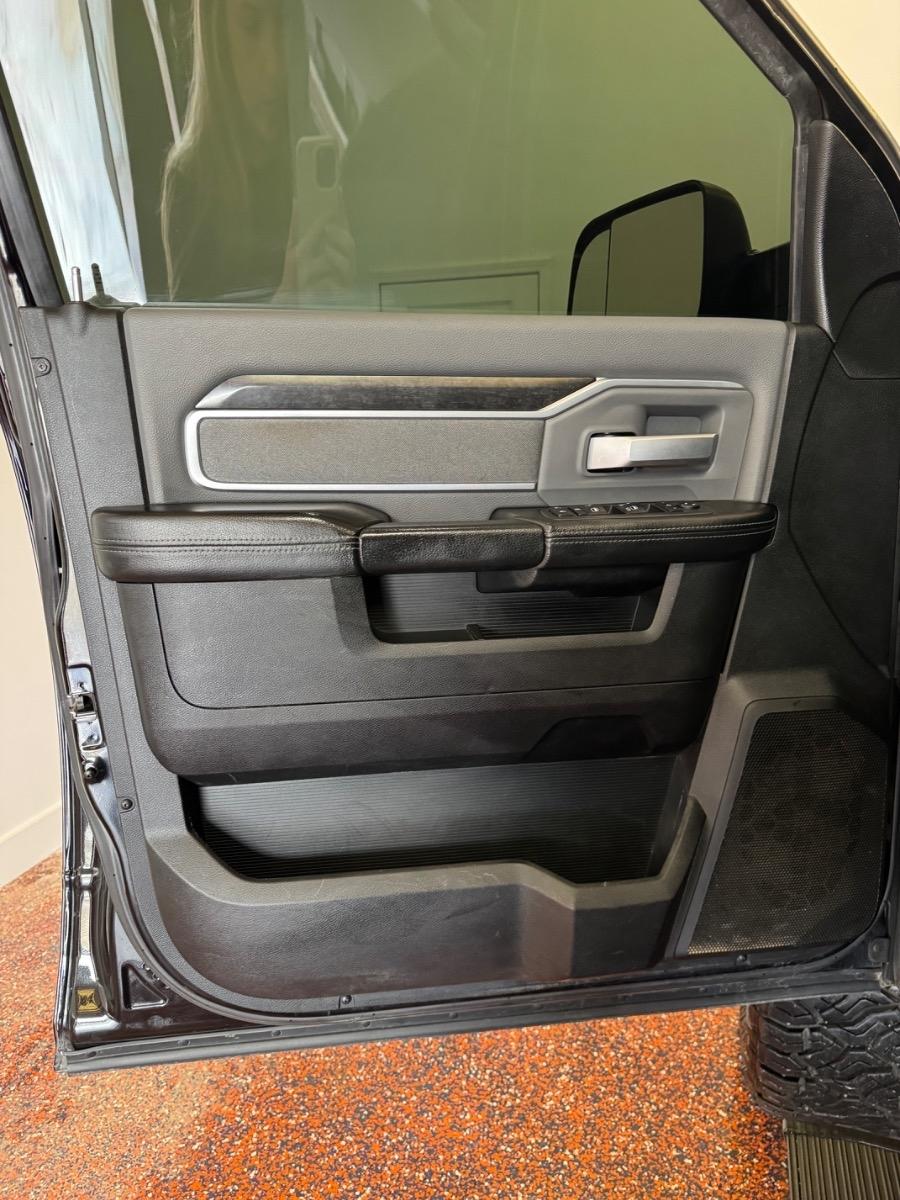 RAM 2500 Lone Star 4x4 Crew Cab 6'4" Box 2021