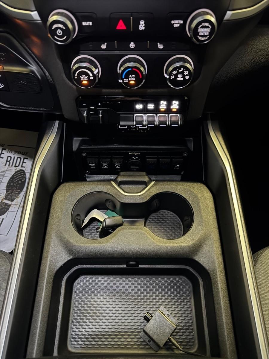 RAM 2500 Lone Star 4x4 Crew Cab 6'4" Box 2021