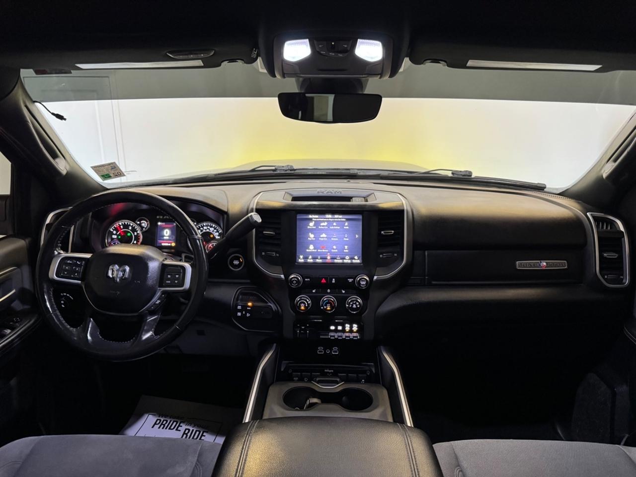 RAM 2500 Lone Star 4x4 Crew Cab 6'4" Box 2021