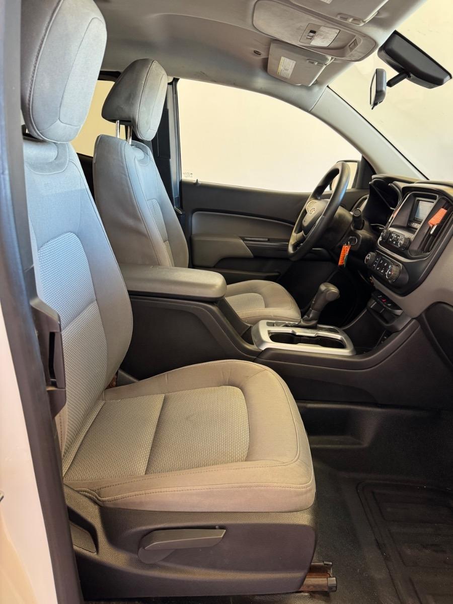 Chevrolet Colorado 2WD Ext Cab 128.3" WT 2015