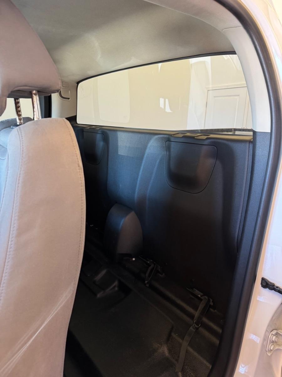 Chevrolet Colorado 2WD Ext Cab 128.3" WT 2015