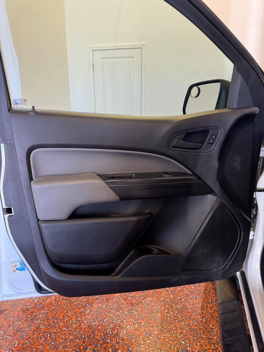 Chevrolet Colorado 2WD Ext Cab 128.3" WT 2015