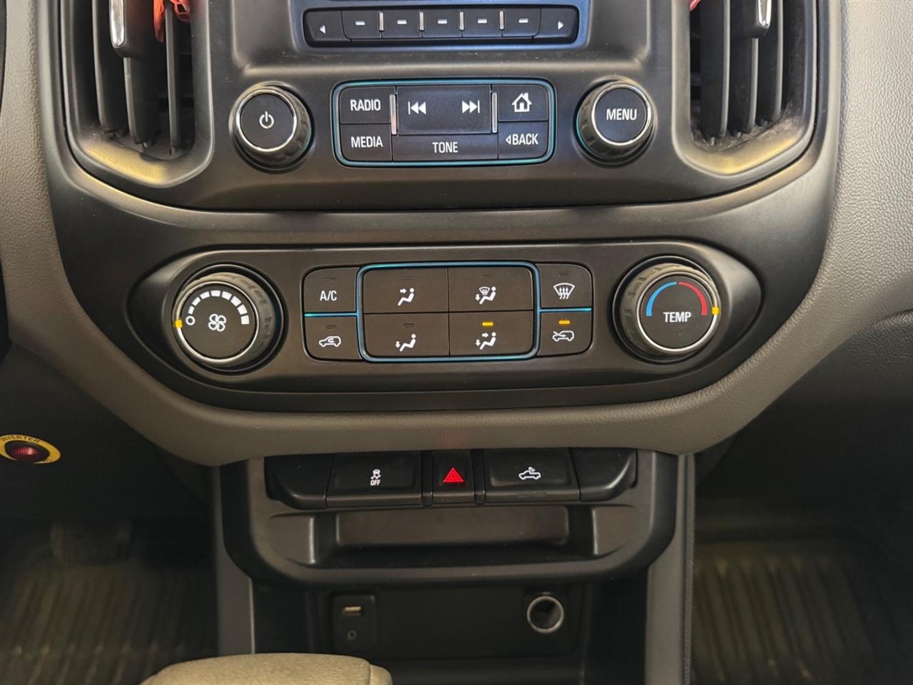 Chevrolet Colorado 2WD Ext Cab 128.3" WT 2015