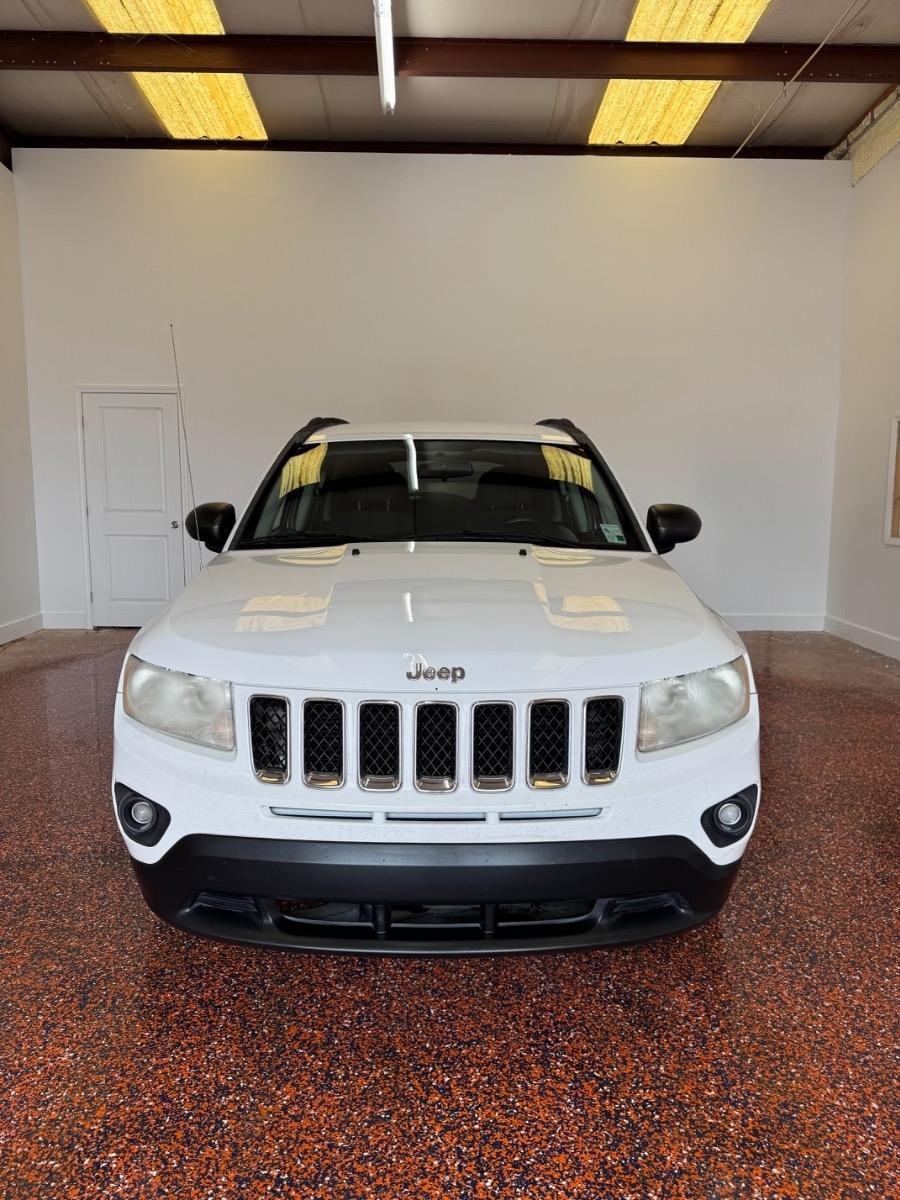 Jeep Compass FWD 4dr Latitude 2011