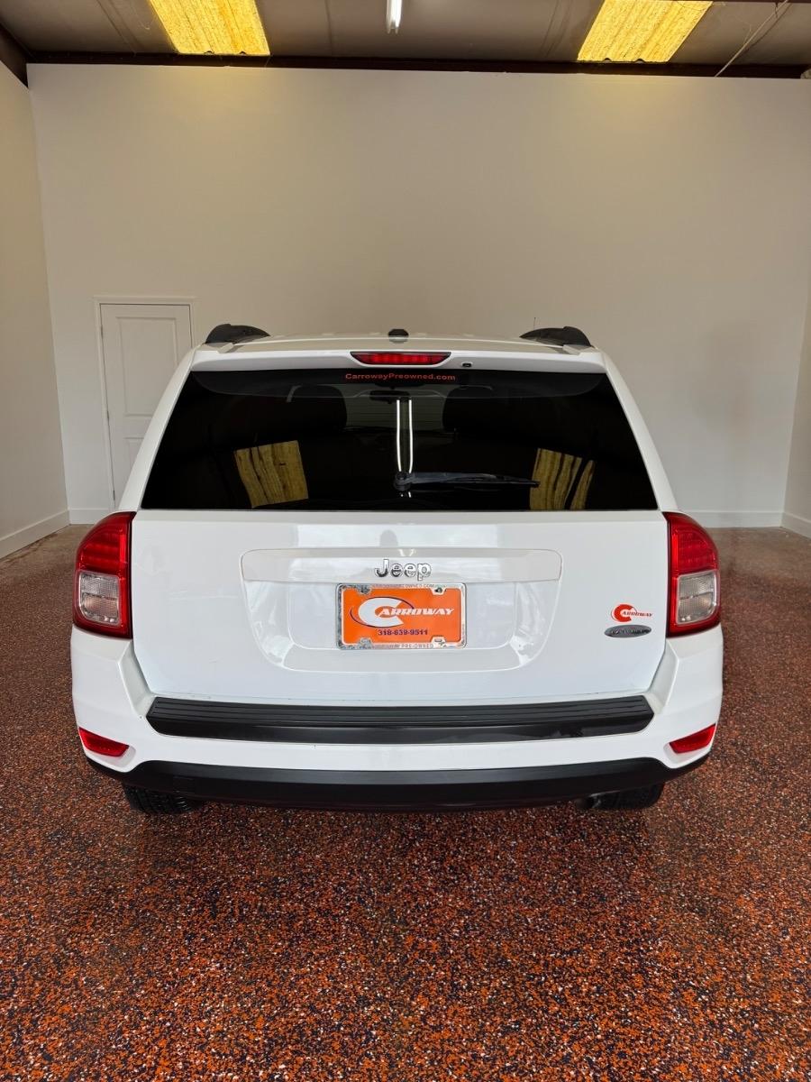 Jeep Compass FWD 4dr Latitude 2011