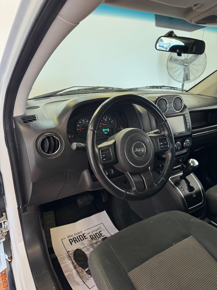 Jeep Compass FWD 4dr Latitude 2011