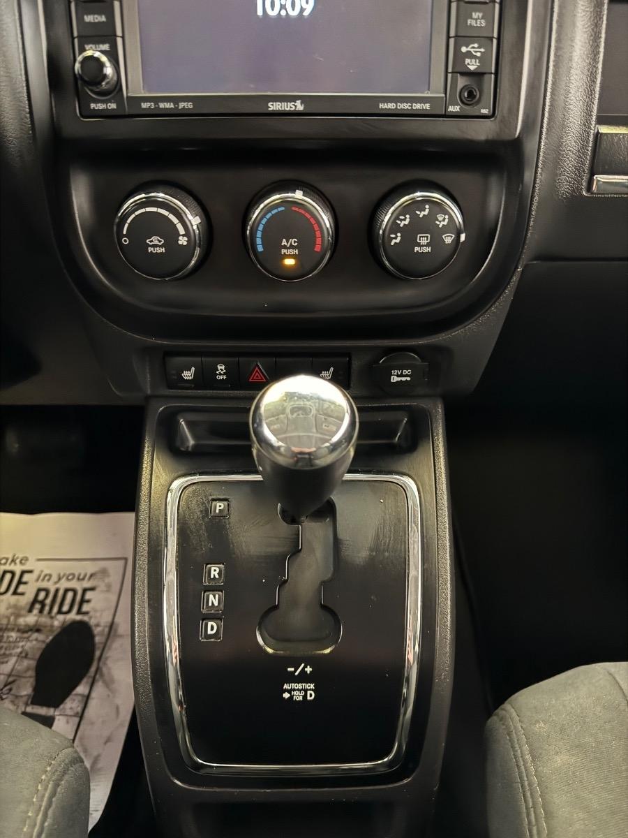 Jeep Compass FWD 4dr Latitude 2011